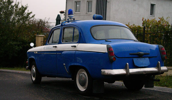 Венгерский полицейский тюнинг советского М-403ИЭ