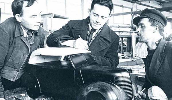 Моделирование кузова КИМ-10. Фото из журнала "За рулем" 1939 год.