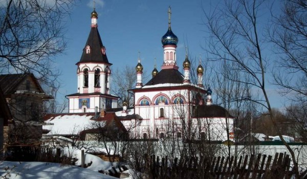 Церковь в Переславле-Залесском.
