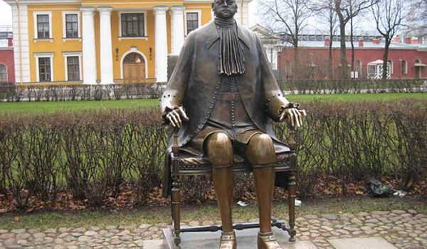 Это такой у них памятник Петру - основателю империи. Санкт-Петербург. 2010 год.
